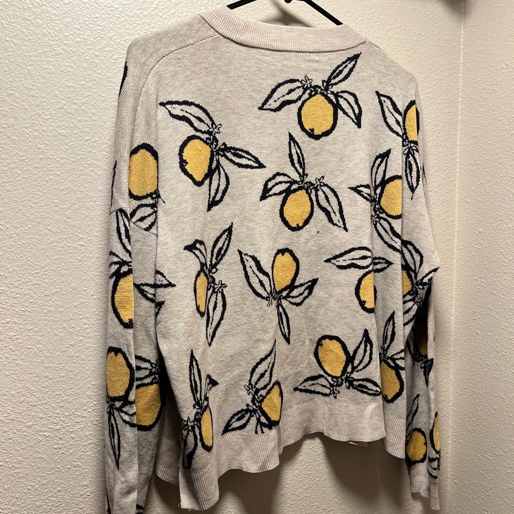 Madewell Cream Sweater with Yellow Lemon Print